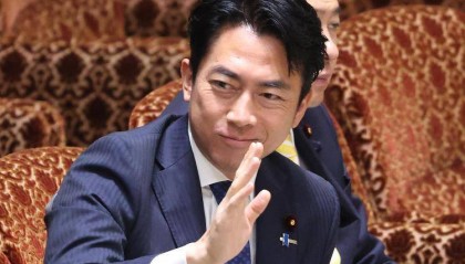 装都不装了！日本一只脚已跨入核门槛