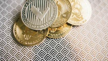 2026年现货黄金还能买吗？金价狂飙后的投资逻辑！