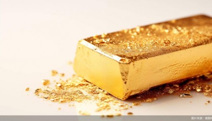 伦敦现货金价剑指5000美元，银行黄金类产品趁势“吸金”