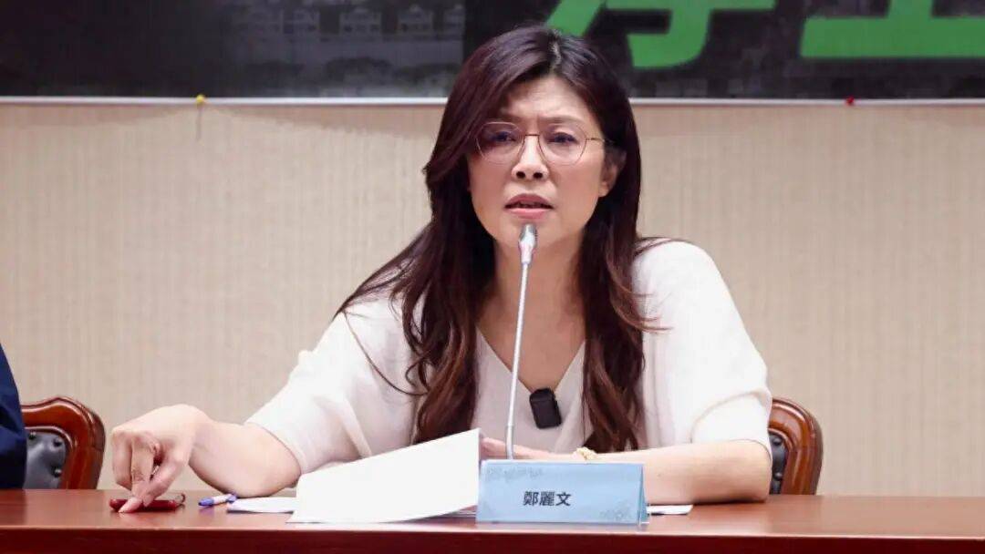 郑丽文抵达上海，大陆高规格接待，国民党大佬：两岸绝不能动武